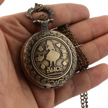 Vreckové hodinky Alica v krajine zázrakov, iný detail